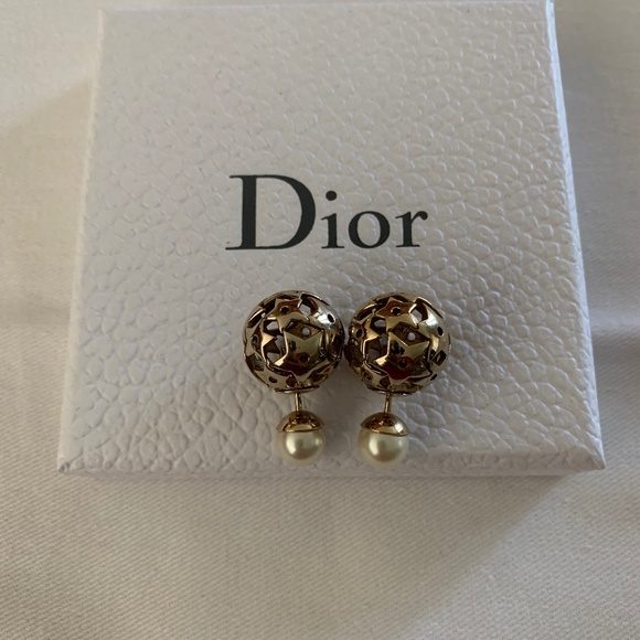 DIOR Pearl Star Mise En Dior Tribal Earrings Gold - Picture 5 of 12